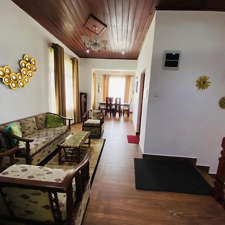 Thuring'S Holiday Bungalow Nuwara Eliya Buitenkant foto