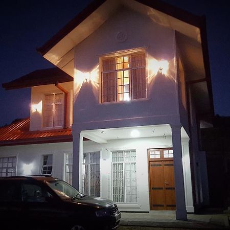 Thuring'S Holiday Bungalow Nuwara Eliya Buitenkant foto