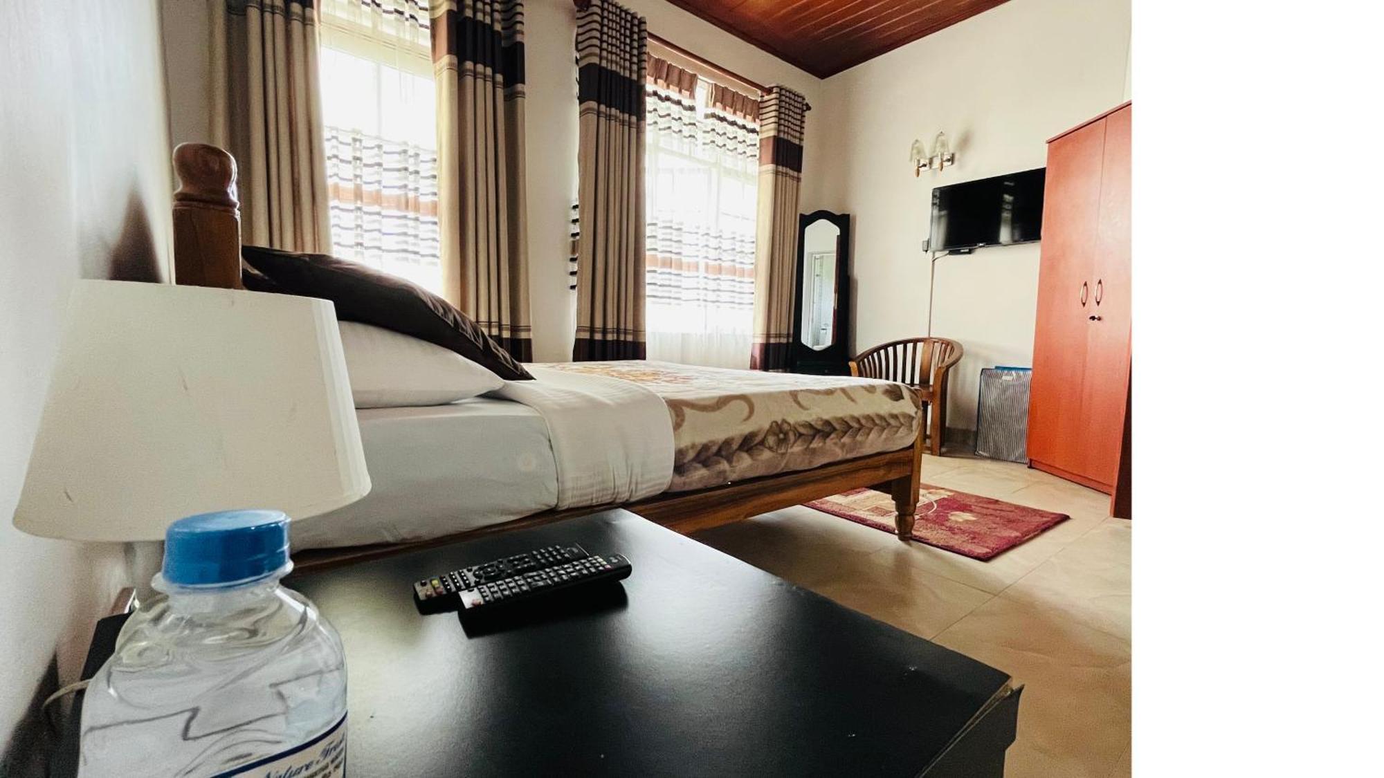 Thuring'S Holiday Bungalow Nuwara Eliya Buitenkant foto