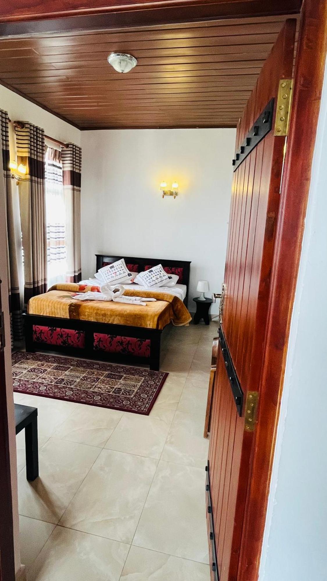 Thuring'S Holiday Bungalow Nuwara Eliya Buitenkant foto
