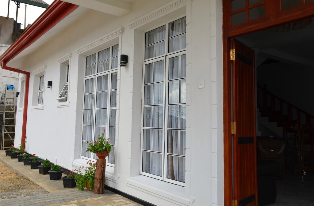 Thuring'S Holiday Bungalow Nuwara Eliya Buitenkant foto