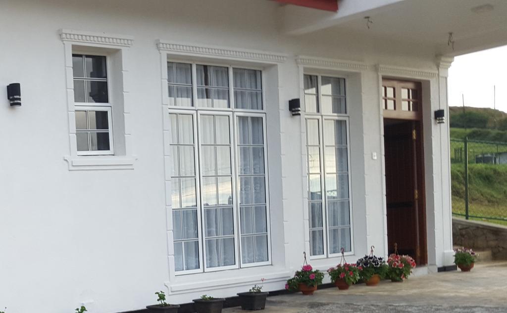 Thuring'S Holiday Bungalow Nuwara Eliya Buitenkant foto